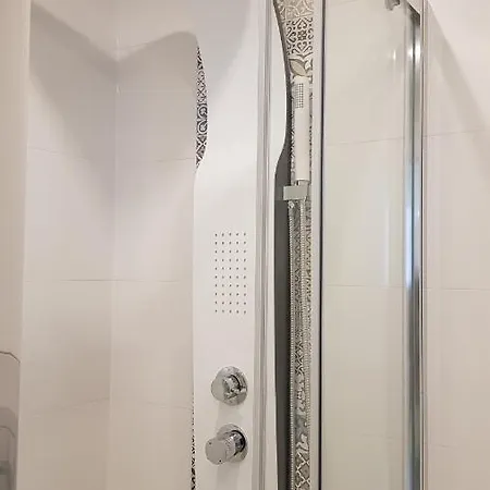 Zaporoska Rondo Apartment Wroclaw